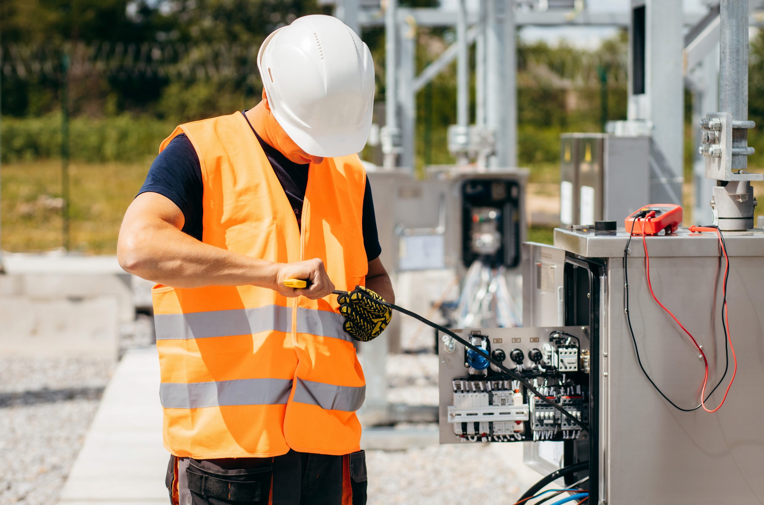 Image de couverture de la page TITRE PRO Electricien d’Equipement du Bâtiment